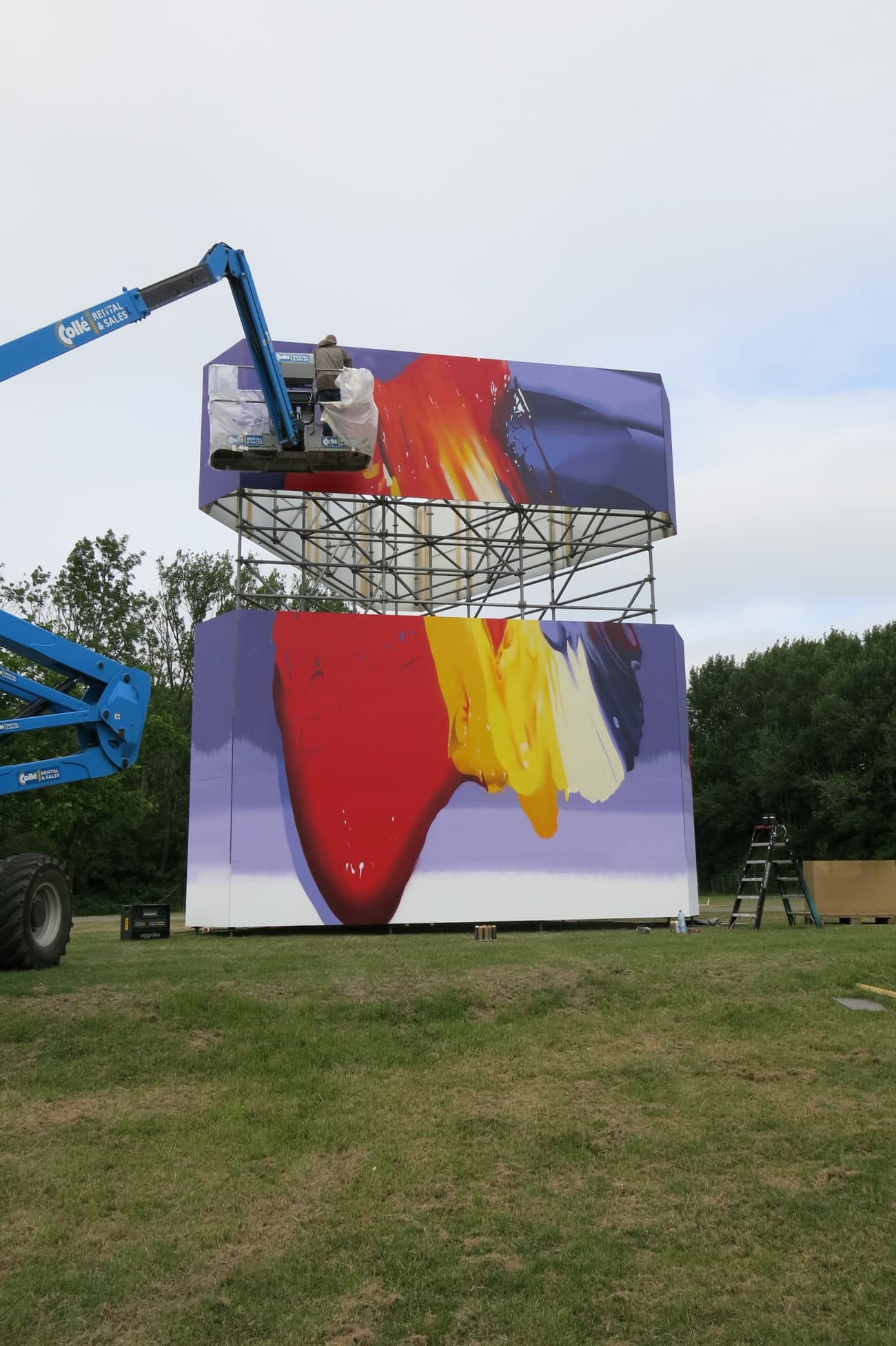 Abstract graffiti art festival MooieMuur