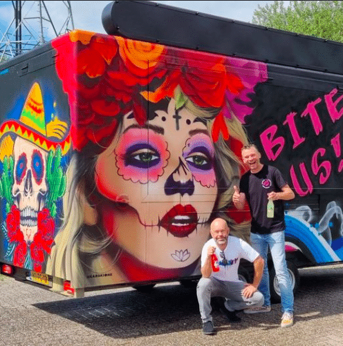 foodtruck graffiti karski